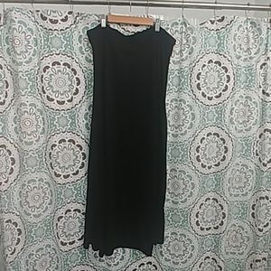 Lula Maxi Skirt. Solid Black